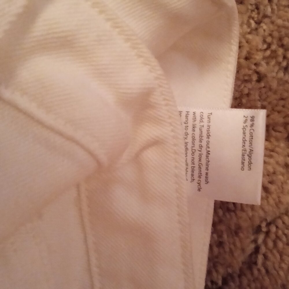 Risen Women's Shorts - 1XL - NWT - Picture 3 of 4